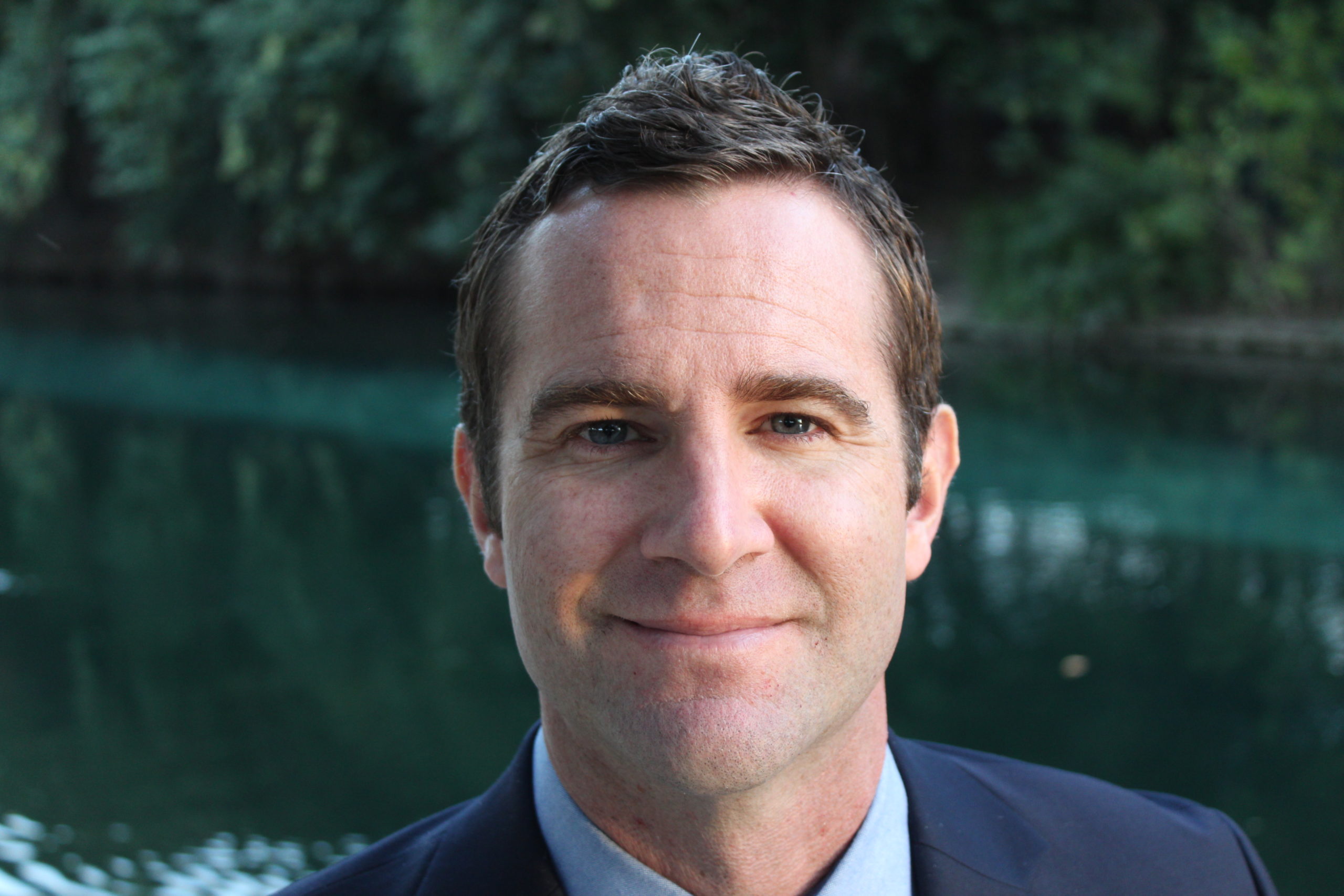 A headshot of attorney Jon Robinson